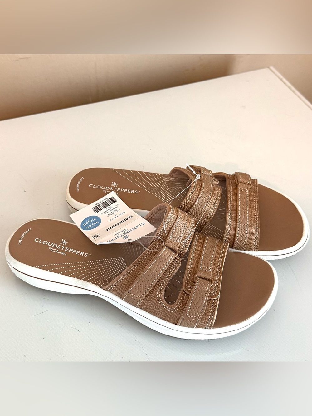 CLARKS CLOUDSTEPPERS BREEZE PIPER SLIDE SANDALS WOMEN'S SIZE 7 WARM BEIGE NWT
